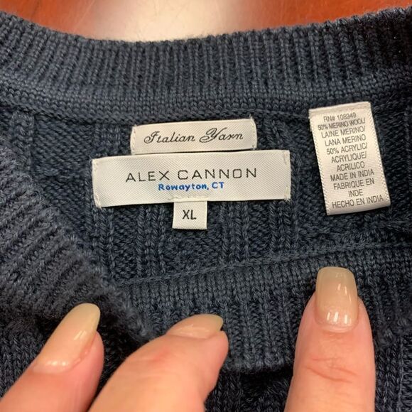 Alex Cannon Italian Wool & Acrylic Slate Blue Cable Knit Sweater sz XL EUC - Picture 3 of 4